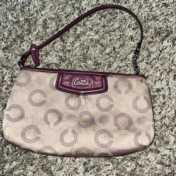 Coach wristlet - Picture 1 of 6